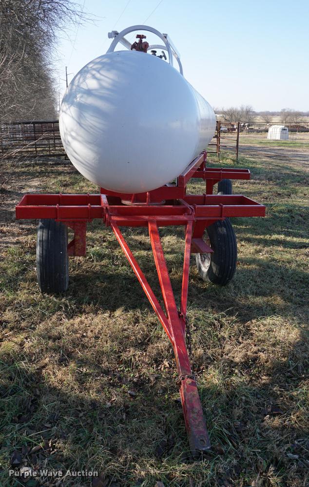 image for item DB0315 Anhydrous ammonia tank