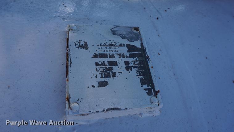 image for item DB0315 Anhydrous ammonia tank