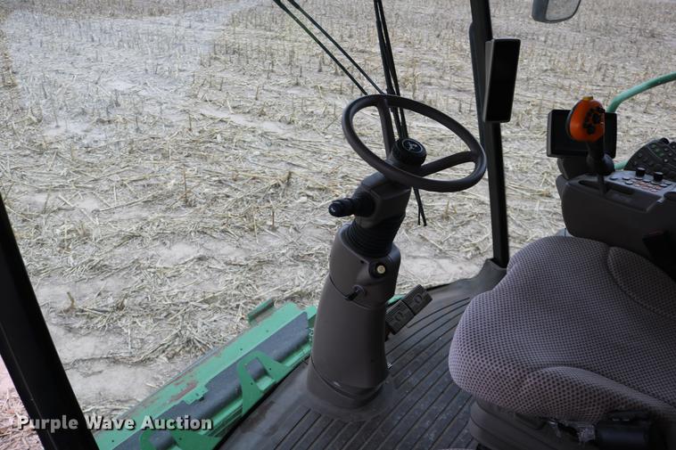 image for item DB1167 2013 John Deere S670 STS combine