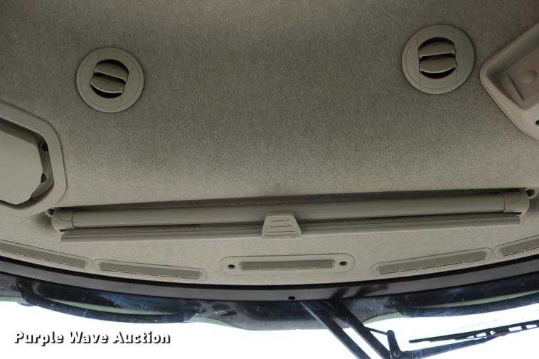 image for item DB1167 2013 John Deere S670 STS combine