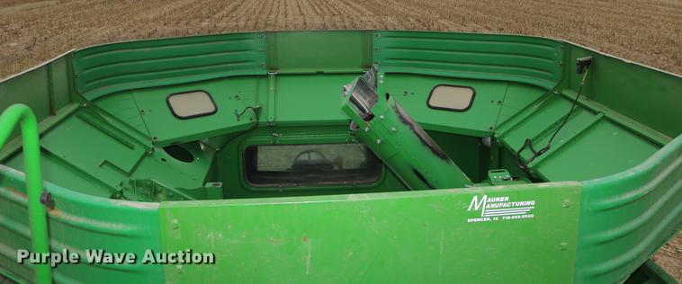 image for item DB1167 2013 John Deere S670 STS combine