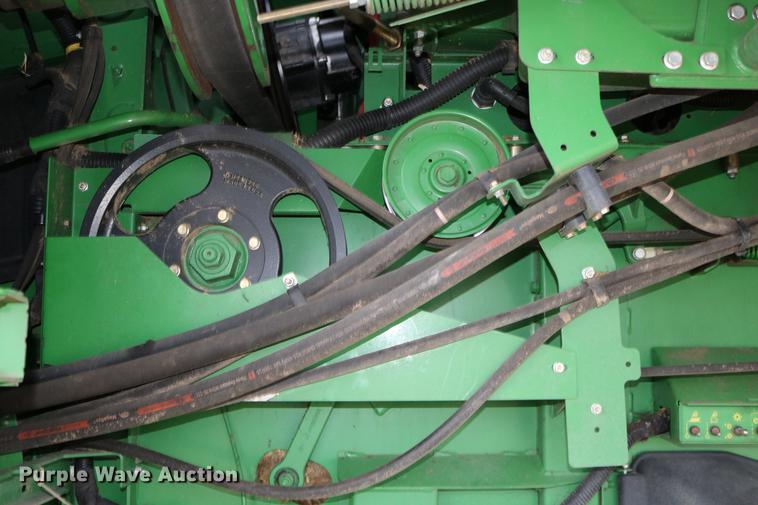 image for item DB1167 2013 John Deere S670 STS combine