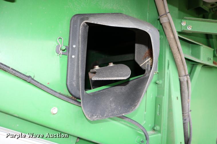 image for item DB1167 2013 John Deere S670 STS combine