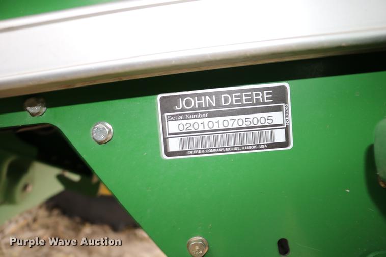 image for item DB1167 2013 John Deere S670 STS combine