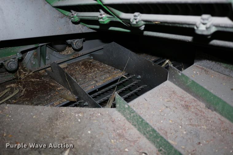 image for item DB1167 2013 John Deere S670 STS combine