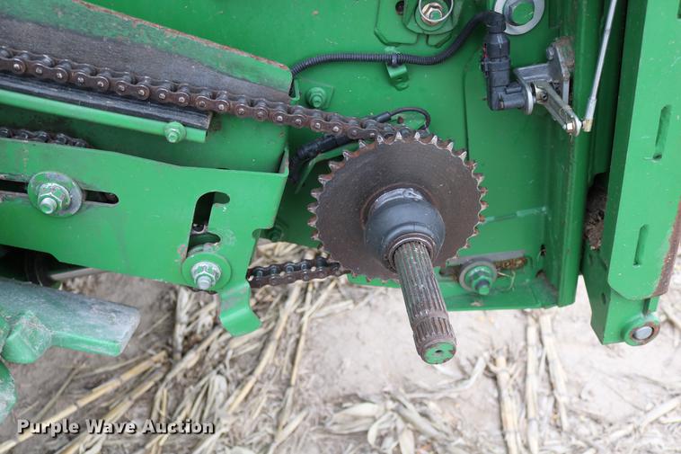 image for item DB1167 2013 John Deere S670 STS combine