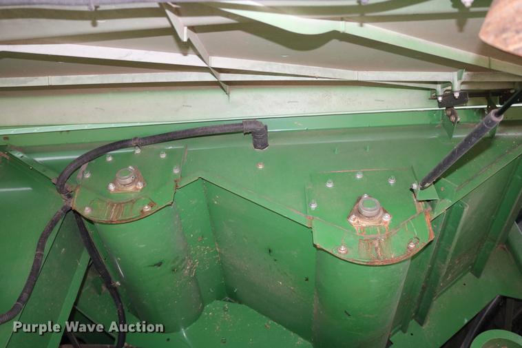 image for item DB1167 2013 John Deere S670 STS combine