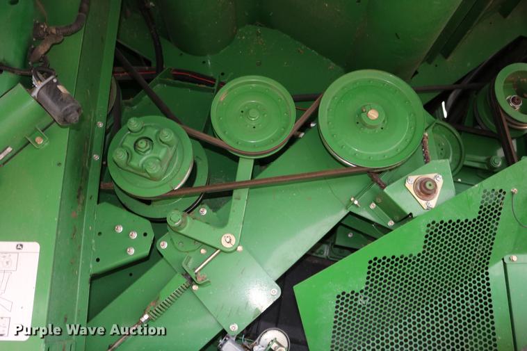image for item DB1167 2013 John Deere S670 STS combine