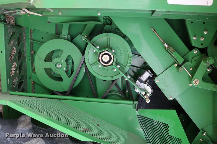 image for item DB1167 2013 John Deere S670 STS combine