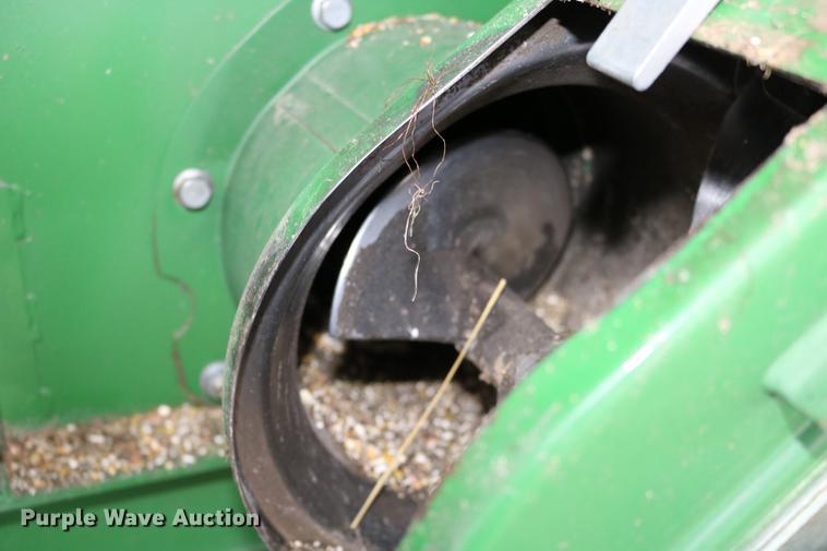 image for item DB1167 2013 John Deere S670 STS combine