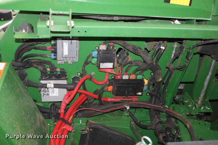 image for item DB1167 2013 John Deere S670 STS combine