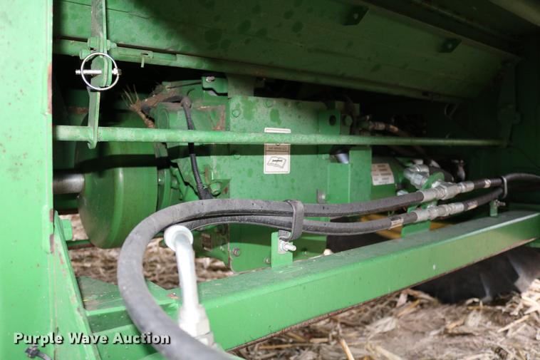 image for item DB1167 2013 John Deere S670 STS combine