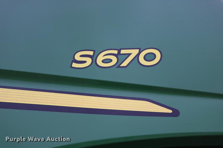 image for item DB1167 2013 John Deere S670 STS combine