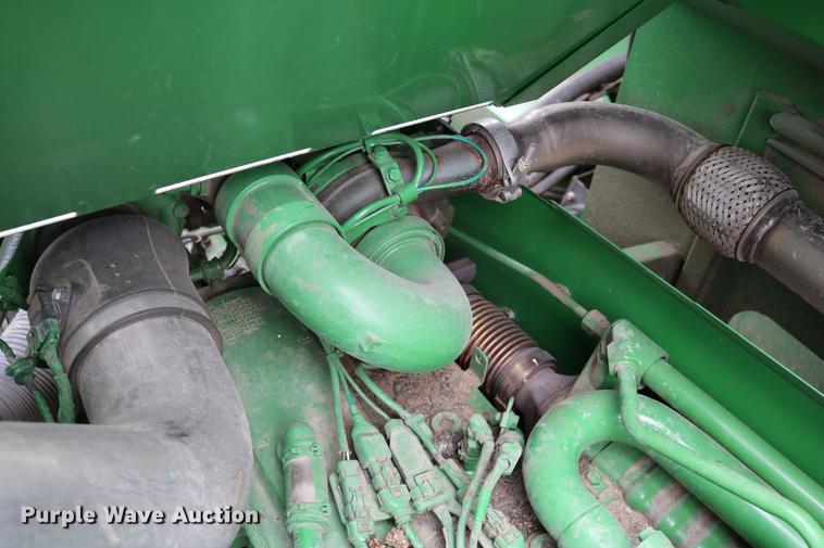 image for item DB1168 2013 John Deere S670 STS combine