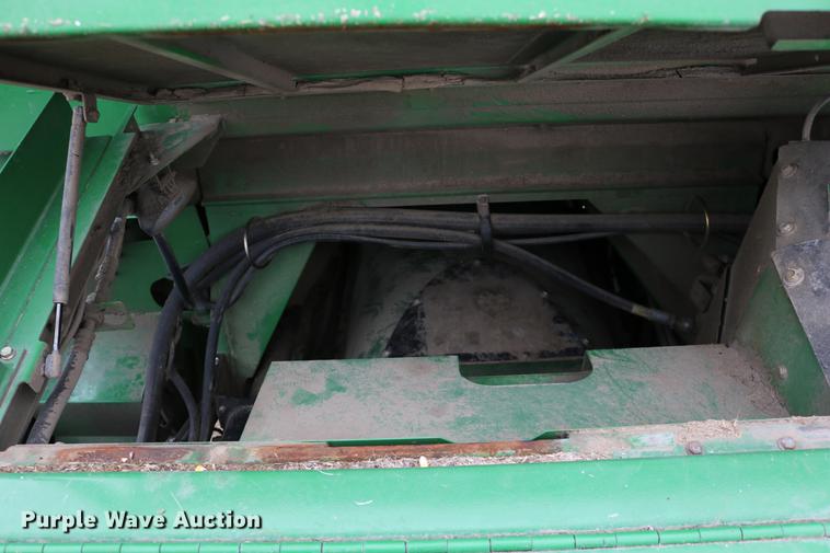 image for item DB1168 2013 John Deere S670 STS combine