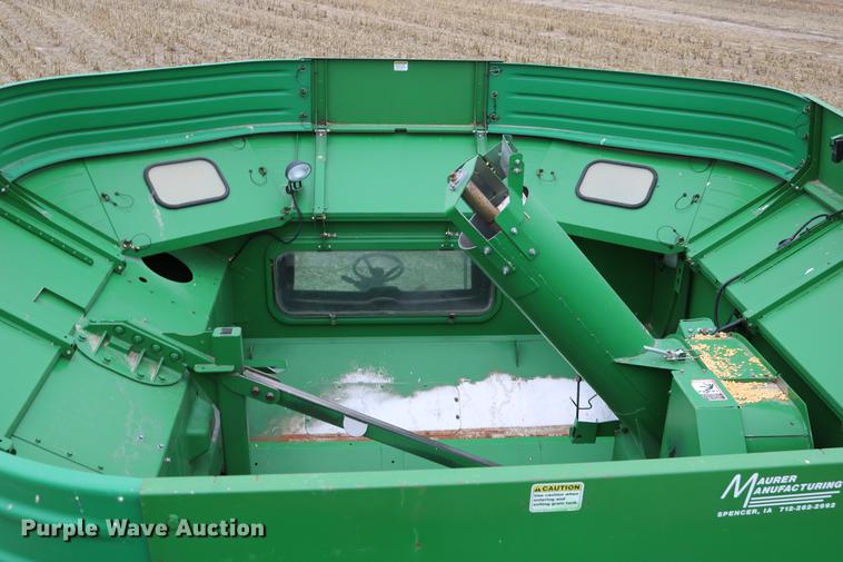 image for item DB1168 2013 John Deere S670 STS combine