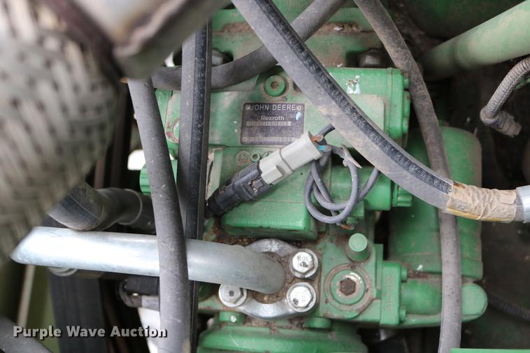 image for item DB1168 2013 John Deere S670 STS combine