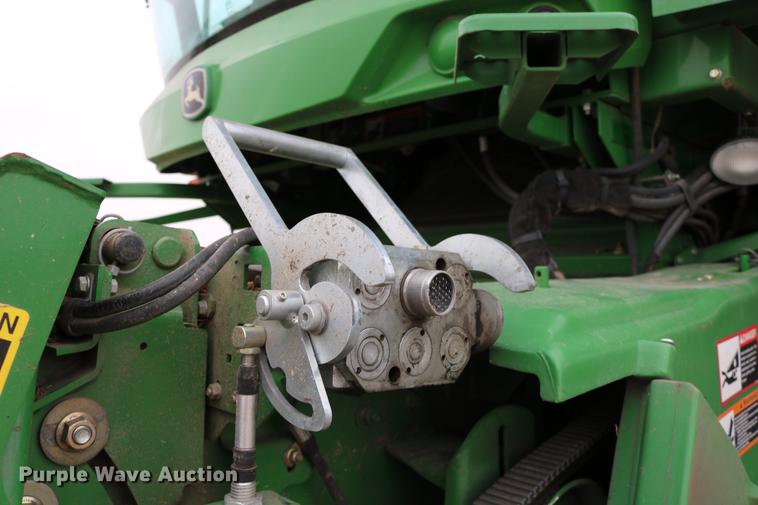 image for item DB1168 2013 John Deere S670 STS combine