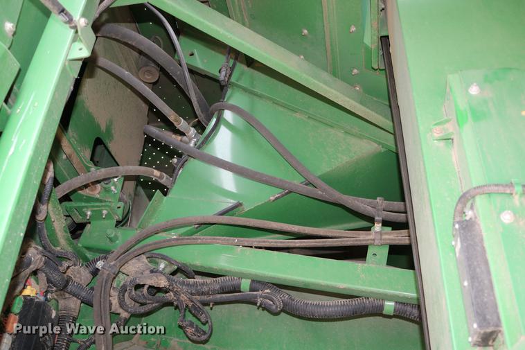 image for item DB1168 2013 John Deere S670 STS combine