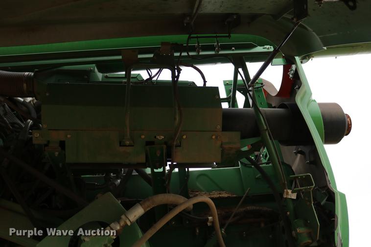 image for item DB1168 2013 John Deere S670 STS combine