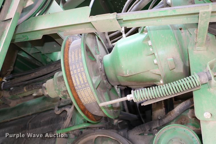 image for item DB1168 2013 John Deere S670 STS combine