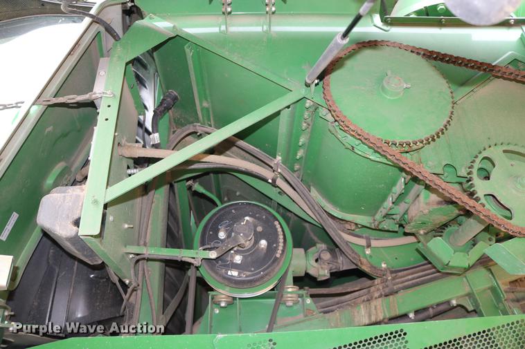 image for item DB1168 2013 John Deere S670 STS combine