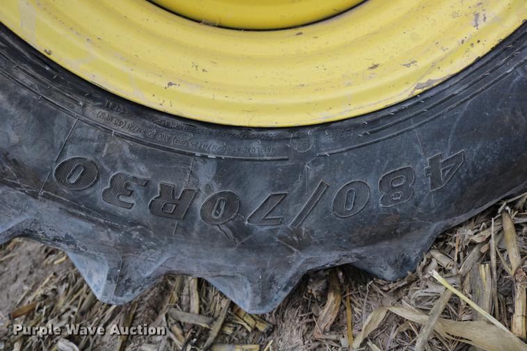 image for item DB1168 2013 John Deere S670 STS combine