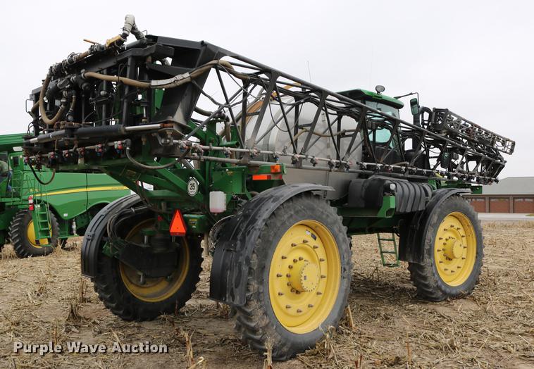 image for item DB1169 2012 John Deere 4940 self-propelled sprayer
