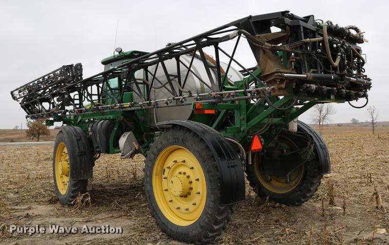 image for item DB1169 2012 John Deere 4940 self-propelled sprayer