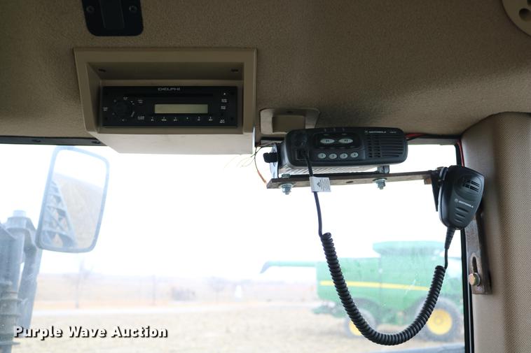 image for item DB1169 2012 John Deere 4940 self-propelled sprayer