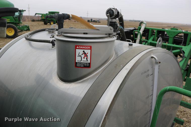 image for item DB1169 2012 John Deere 4940 self-propelled sprayer