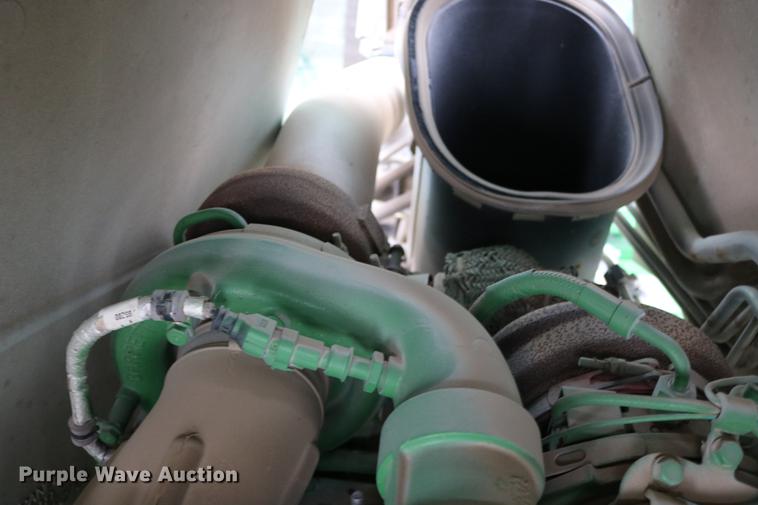 image for item DB1169 2012 John Deere 4940 self-propelled sprayer