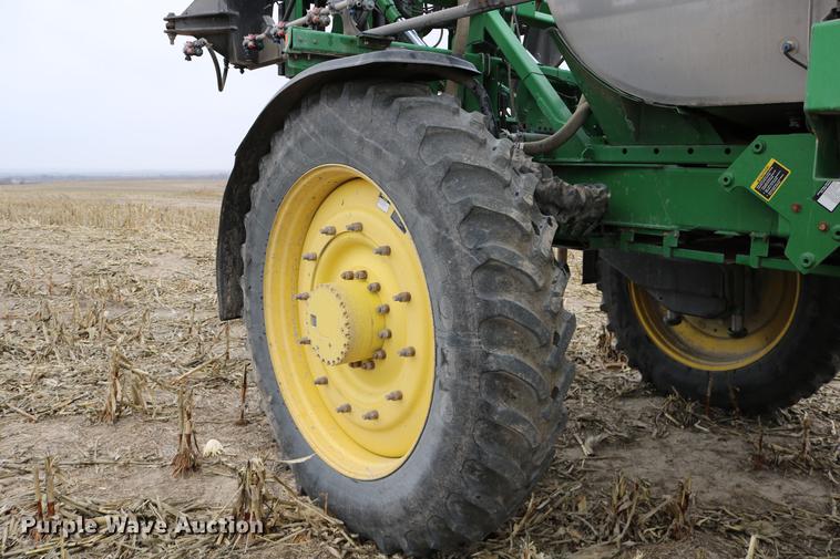 image for item DB1169 2012 John Deere 4940 self-propelled sprayer