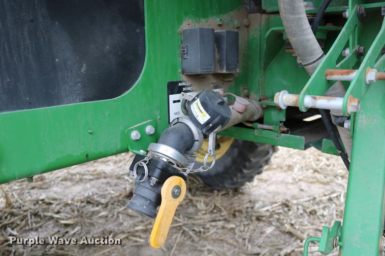 image for item DB1169 2012 John Deere 4940 self-propelled sprayer