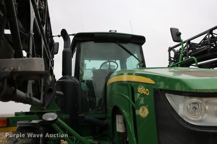 image for item DB1169 2012 John Deere 4940 self-propelled sprayer