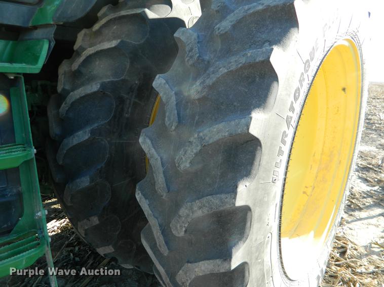 image for item DB1171 2012 John Deere 7215R MFWD tractor
