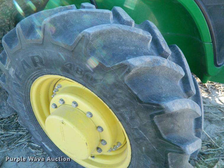 image for item DB1171 2012 John Deere 7215R MFWD tractor