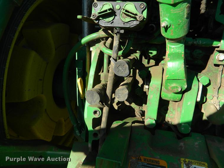image for item DB1171 2012 John Deere 7215R MFWD tractor