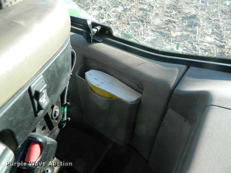 image for item DB1171 2012 John Deere 7215R MFWD tractor