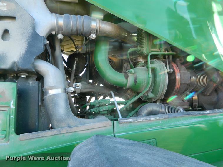 image for item DB1171 2012 John Deere 7215R MFWD tractor