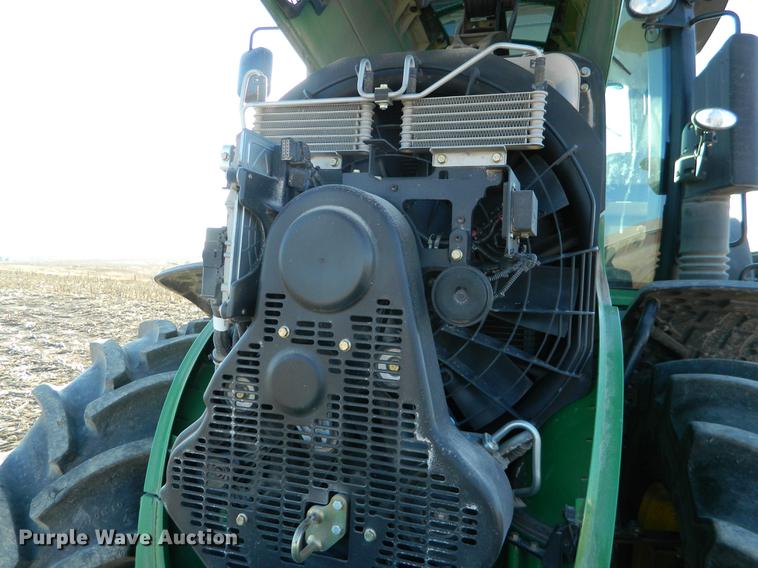 image for item DB1171 2012 John Deere 7215R MFWD tractor