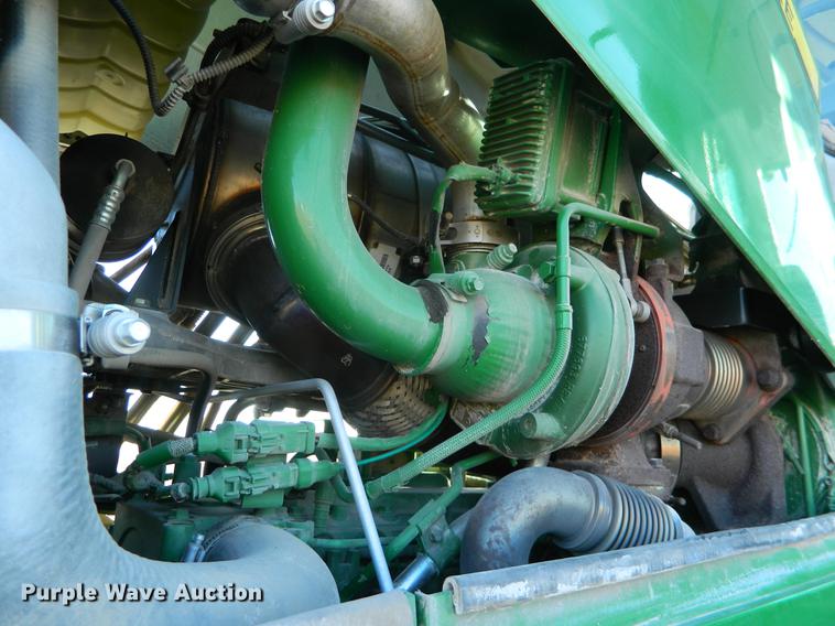 image for item DB1171 2012 John Deere 7215R MFWD tractor