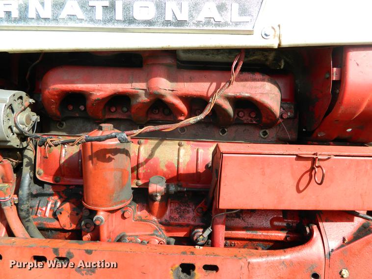 image for item DB1173 1965 International Farmall 656 tractor