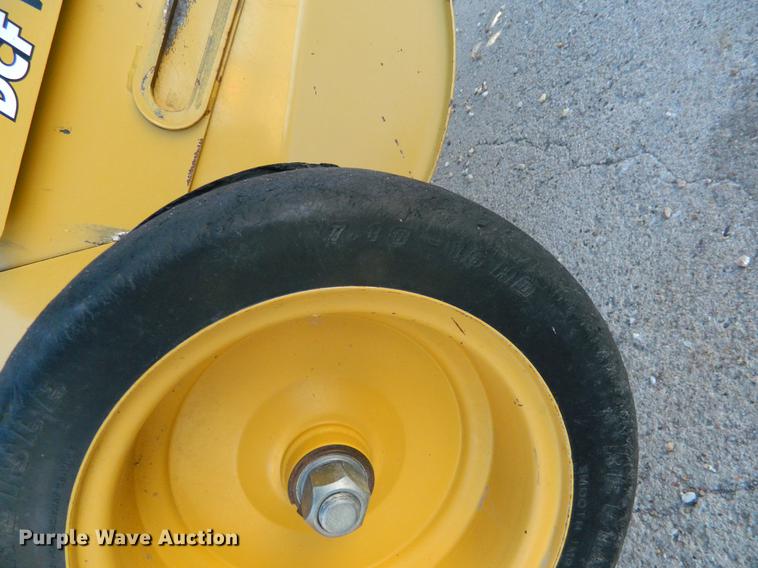 image for item DB1176 2008 Vermeer 605M round baler