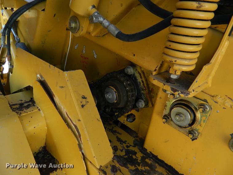 image for item DB1176 2008 Vermeer 605M round baler