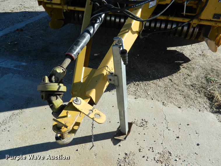 image for item DB1177 2008 Vermeer 605M round baler