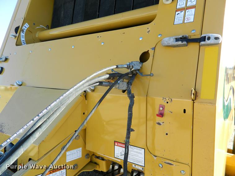 image for item DB1177 2008 Vermeer 605M round baler
