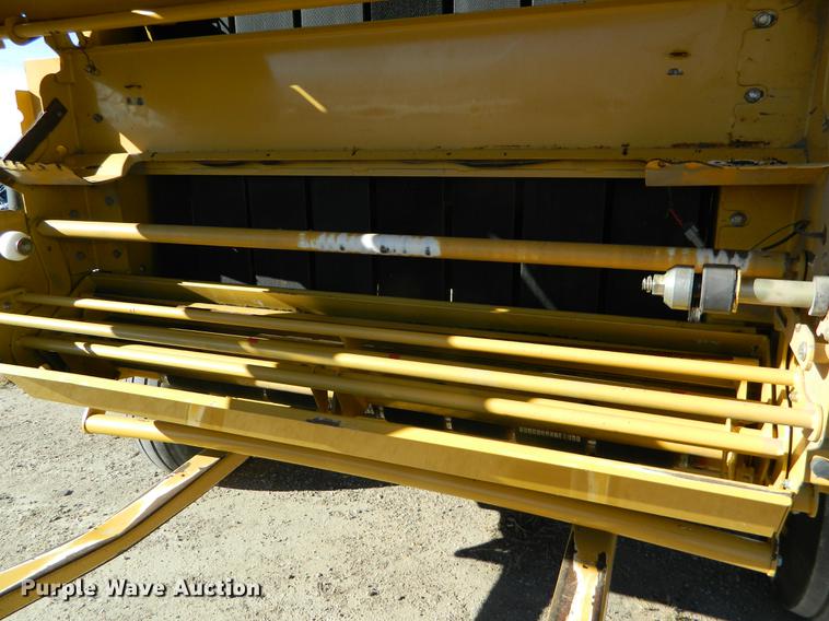image for item DB1177 2008 Vermeer 605M round baler