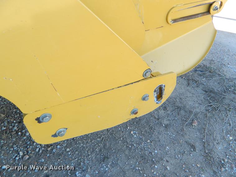 image for item DB1177 2008 Vermeer 605M round baler