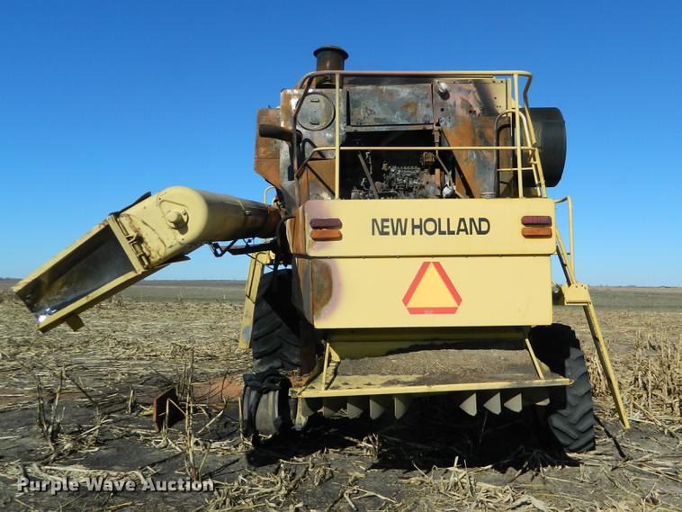 image for item DB1188 1998 New Holland TR98 combine